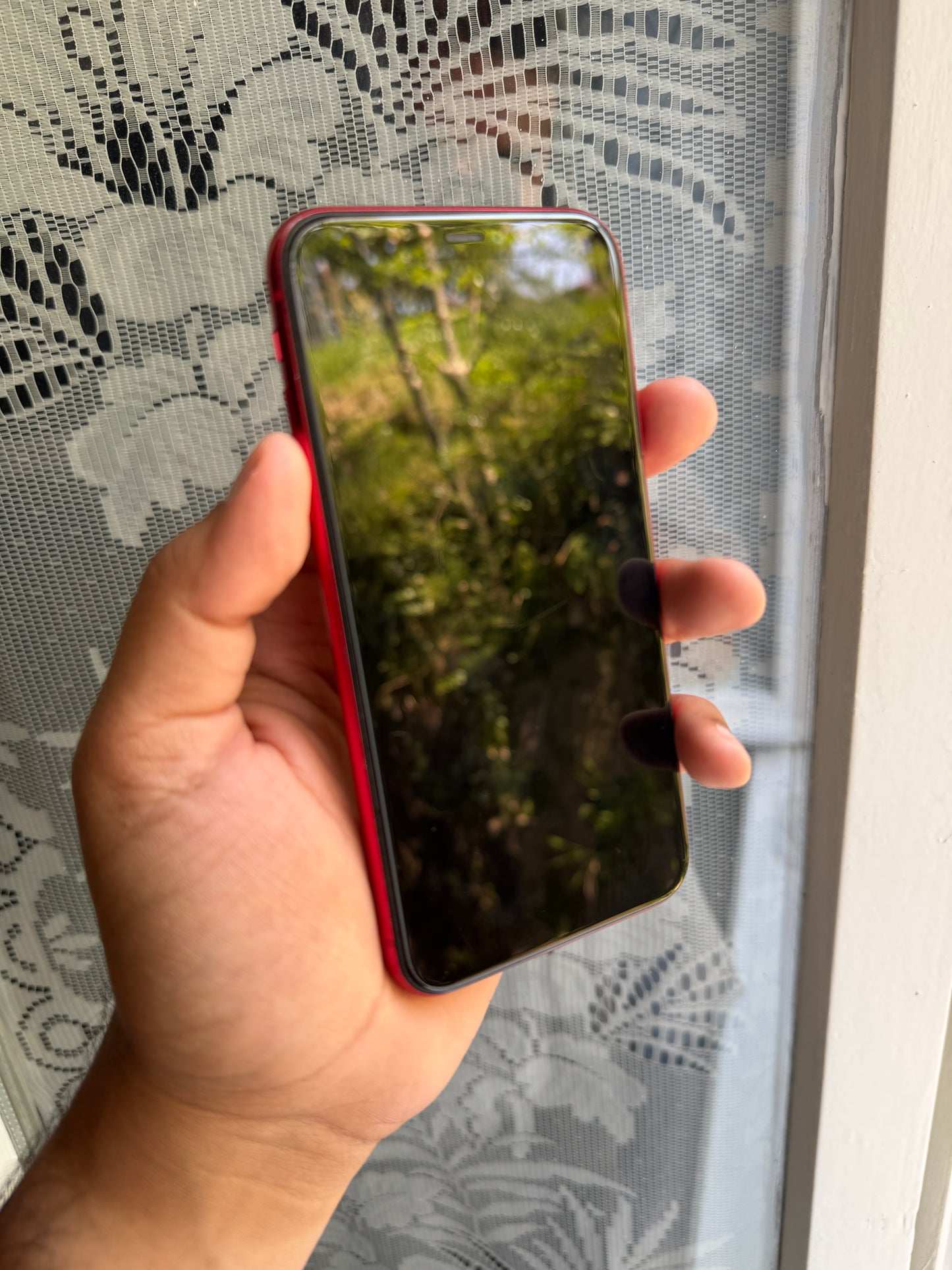 Apple iPhone 11 PRODUCT RED - 128GB (New Battery) 100%