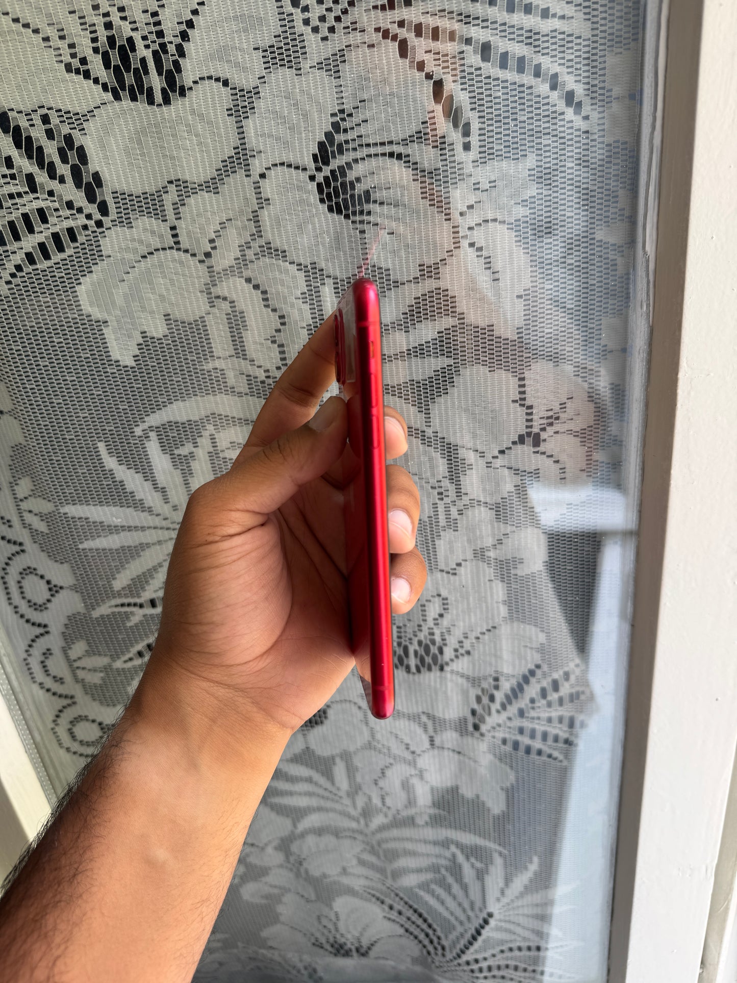 Apple iPhone 11 PRODUCT RED - 128GB (New Battery) 100%